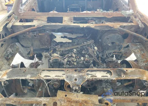 2014 Chevrolet Silverado K1500 z USA, uszkodzony, nr VIN 1GCNKPEC6EZ200203